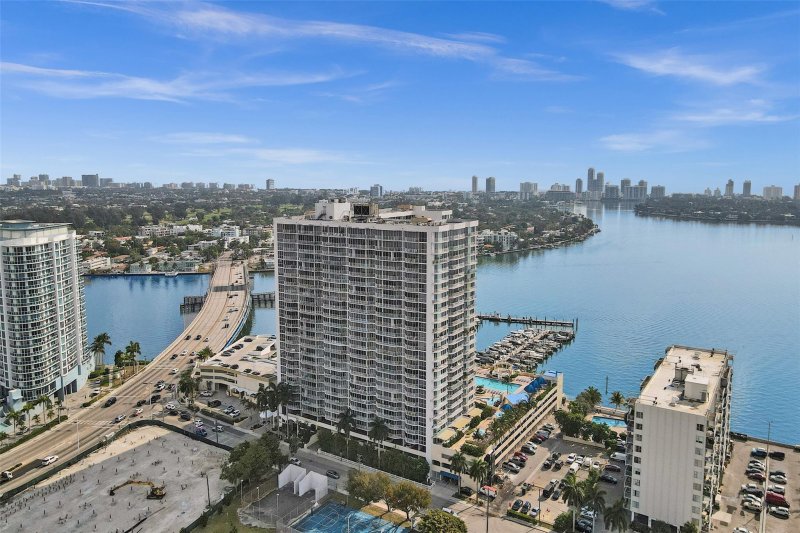 Comprar apartamento en Grandview Palace 617
