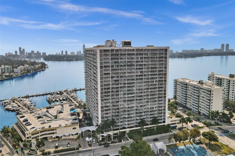 Comprar apartamento en Grandview Palace 617