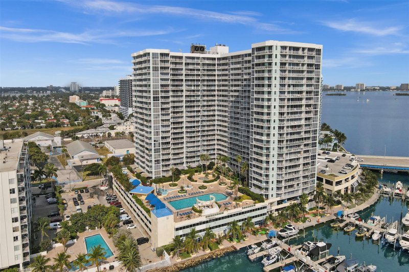 Comprar apartamento en Grandview Palace 617