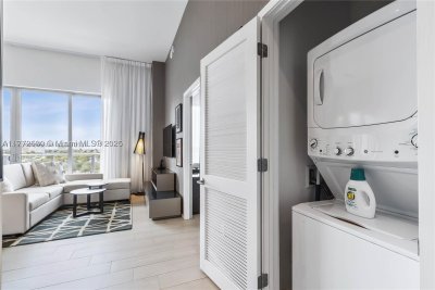 Comprar apartamento en Hyde Beach House R406