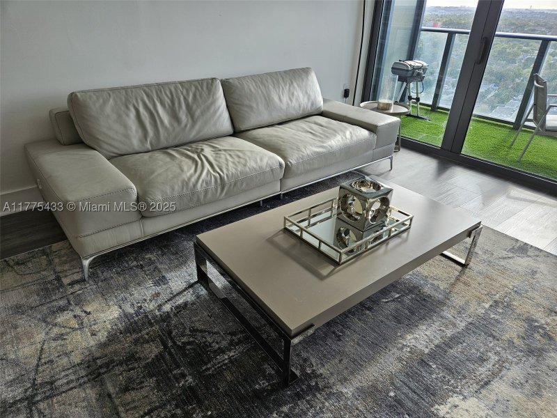 Apartment for rent at Hyde Midtown 2511