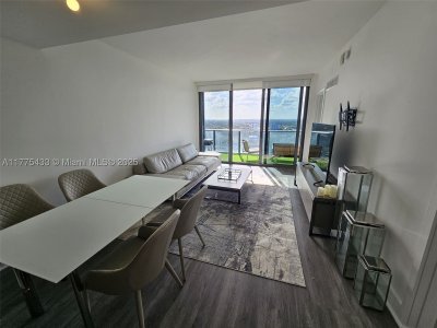 Aluguel de apartamento no Hyde Midtown 2511