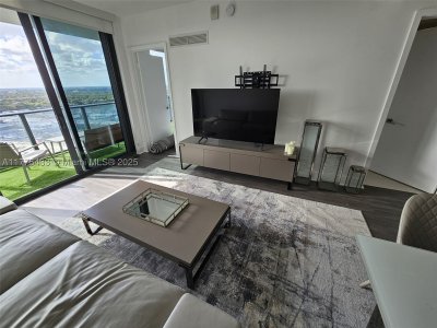 Aluguel de apartamento no Hyde Midtown 2511