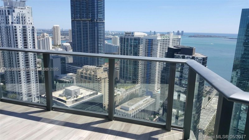 Condo for sale at Dua Miami - SLS Brickell Condo 4002