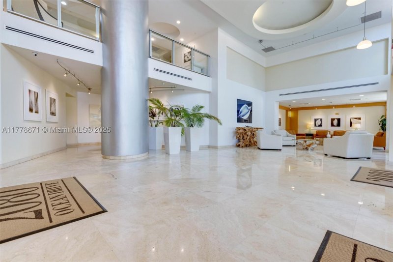 Apartment for rent at 2080 Ocean Drive PH9