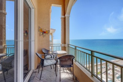 2080 Ocean Drive Apt #PH9