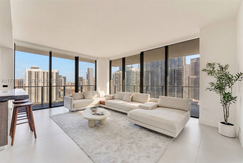 Condo for sale at Brickell City Centre Rise 2411