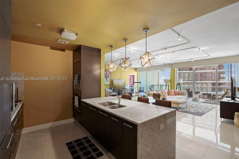 Condo for sale at 900 Biscayne 2410