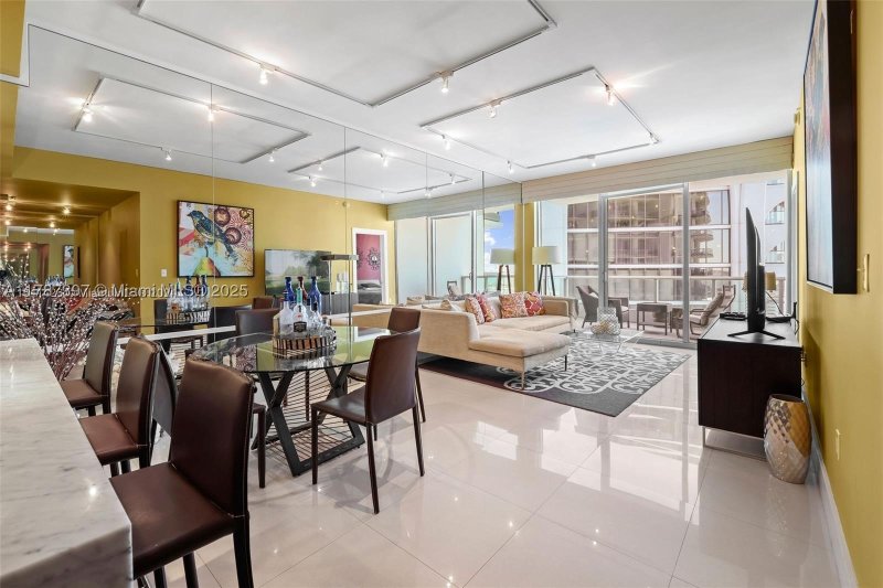 Condo for sale at 900 Biscayne 2410