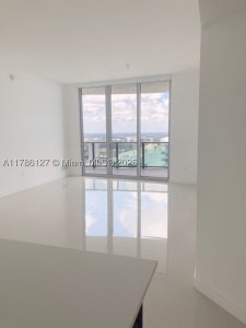 Comprar apartamento no Aria on The Bay 4905