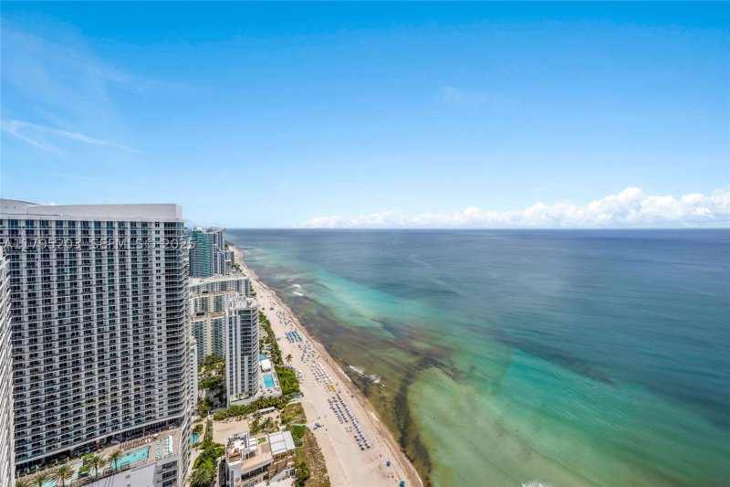 Alquiler de apartamento en Beach Club Two 4712
