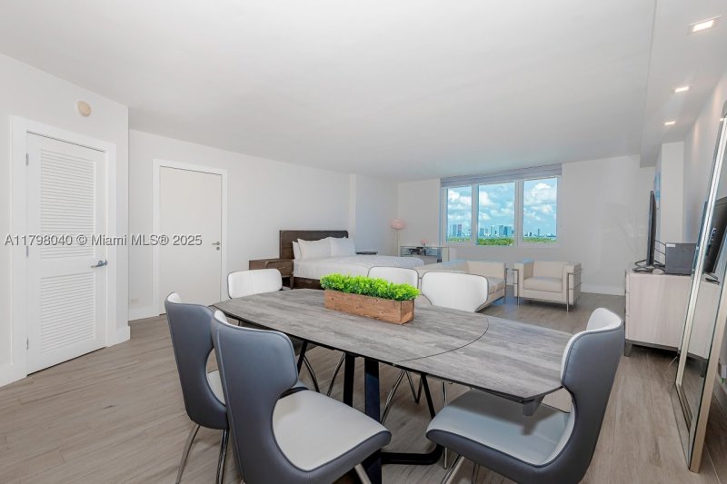 Comprar apartamento en Roney Palace 1531