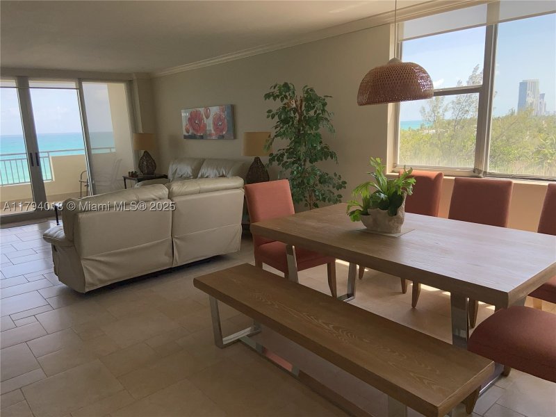 Condo for sale at Parker Dorado 716