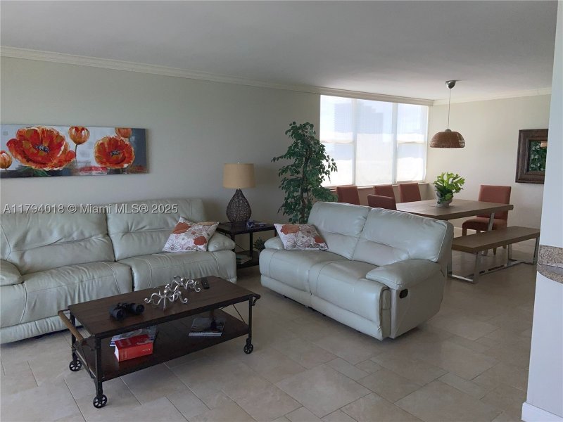 Condo for sale at Parker Dorado 716
