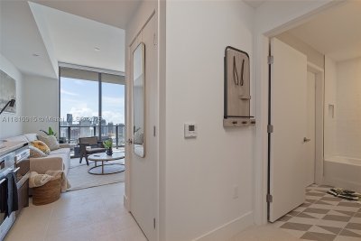 Alquiler de apartamento en Natiivo Gale Miami Hotel & Residences 5007