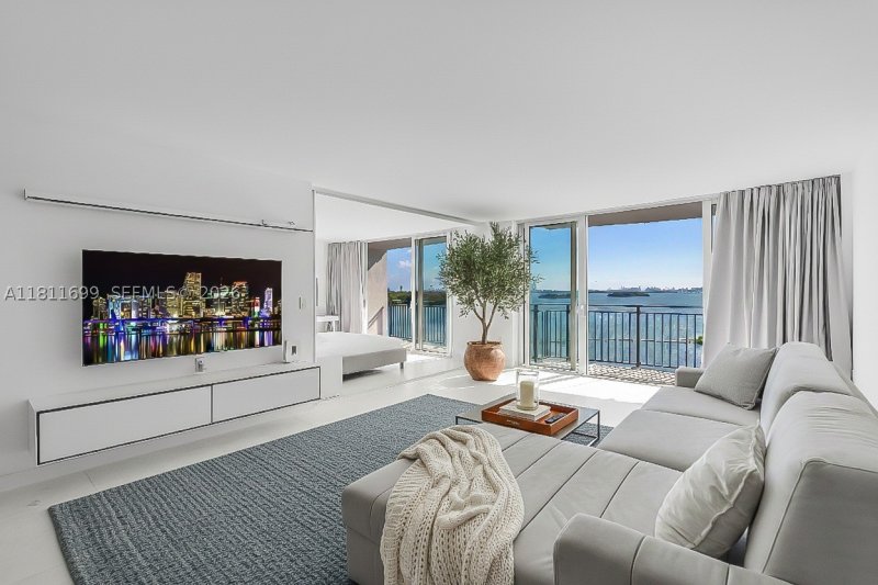 Condo for sale at Palm Bay Condo 6C