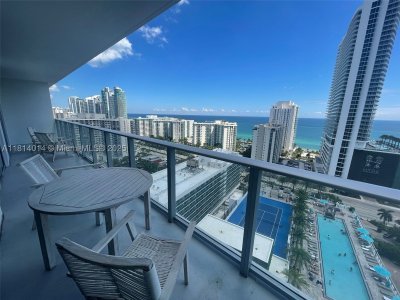 Hyde Beach House Apt #R1707