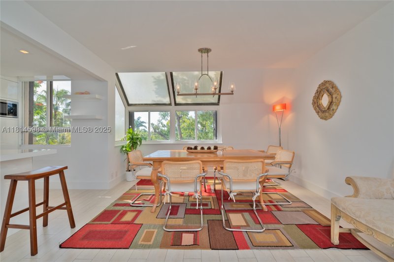 Apartment for rent at Key Colony IV Botanica 480