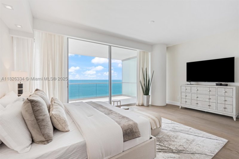 Condo for sale at Oceana Bal Harbour 1603