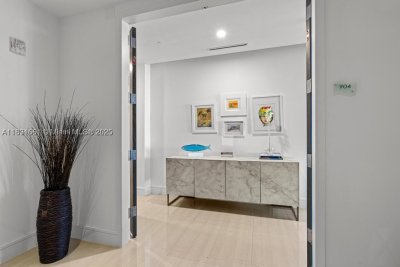 Comprar apartamento en Echo Aventura 904