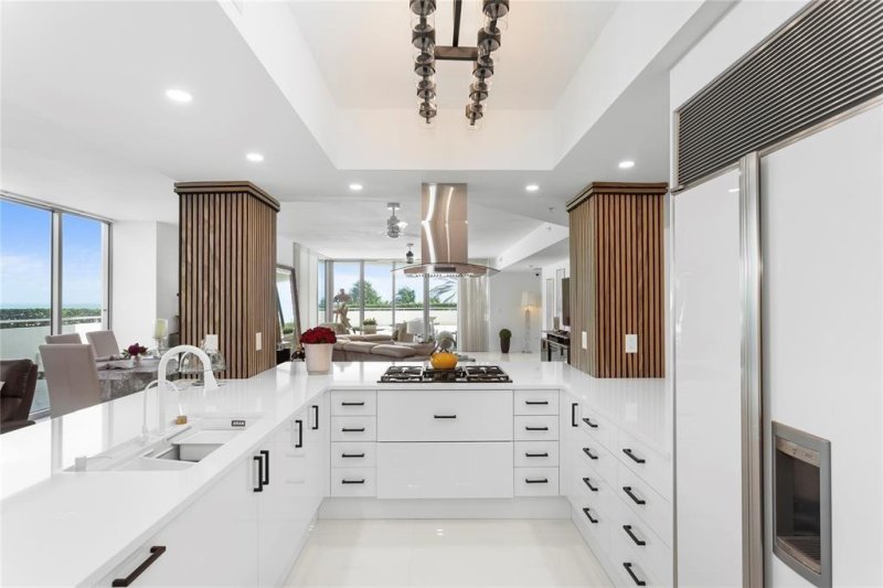 Alquiler de apartamento en Diplomat Residences 402