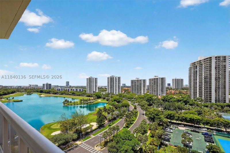 Comprar apartamento en The Landmark 1406