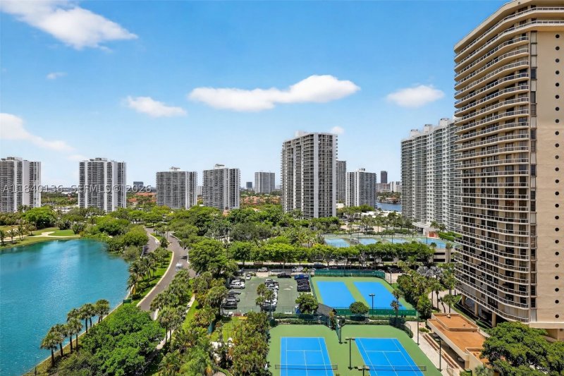 Comprar apartamento en The Landmark 1406