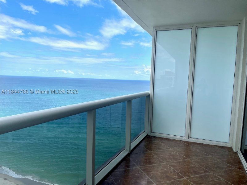 Alquiler de apartamento en Beach Club Two 3009