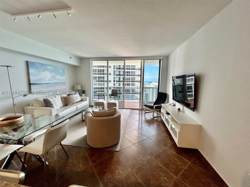 Alquiler de apartamento en Beach Club Two 3009