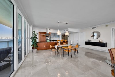 Aluguel de apartamento no Beach Club Two 3801