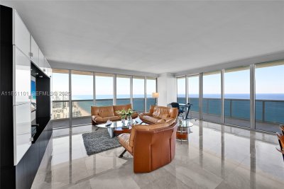 Aluguel de apartamento no Beach Club Two 3801