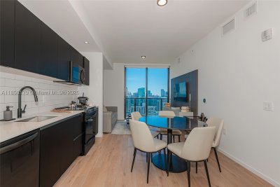 Aluguel de apartamento no The Elser Hotel and Residences 4417