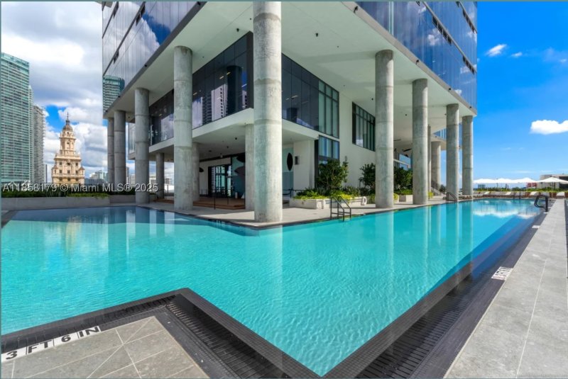 Aluguel de apartamento no The Elser Hotel and Residences 4417