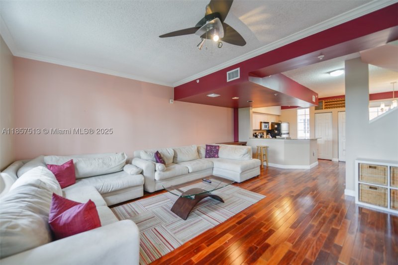 Condo for sale at Aventi at Aventura 801