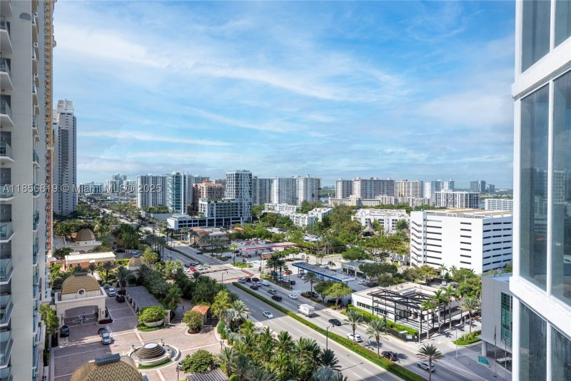 Condo for sale at Trump International Sonesta Beach Resort 1214- 1215