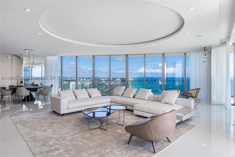 Alquiler de apartamento en Residences by Armani / Casa 4600