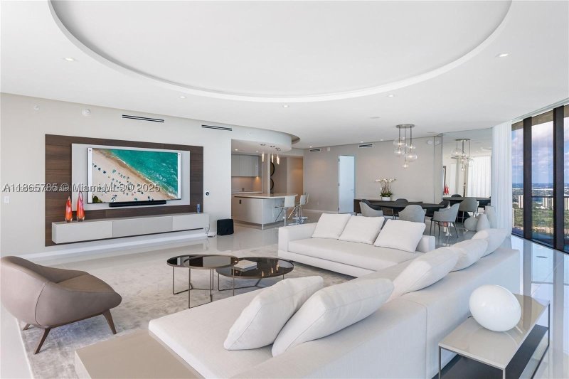 Alquiler de apartamento en Residences by Armani / Casa 4600