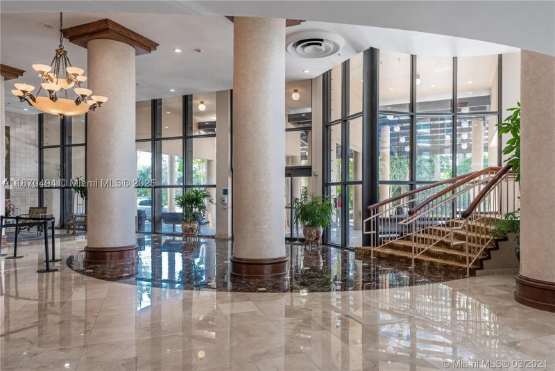 Alquiler de apartamento en The Plaza Bal Harbour 319