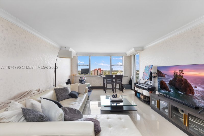 Condo for sale at Parker Dorado 1517
