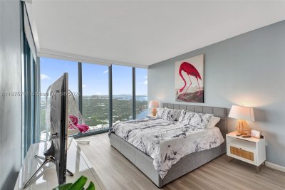 Aluguel de apartamento no Blue Condominium 2703