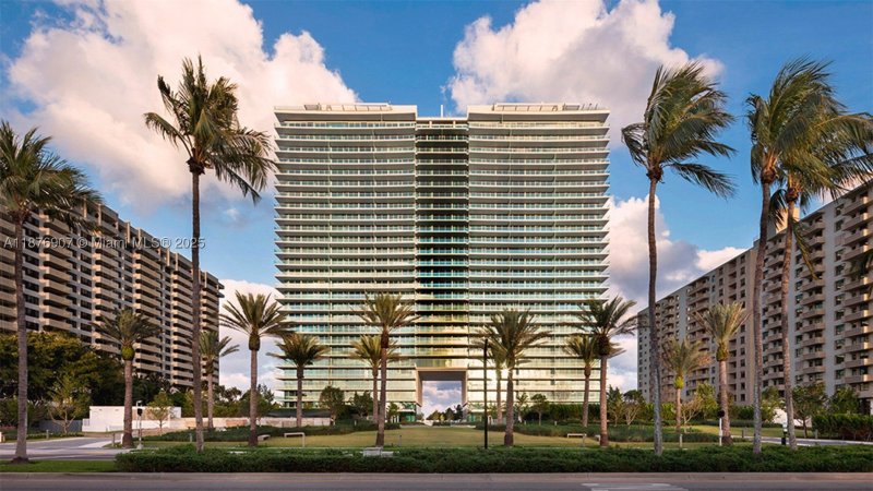Condo for sale at Oceana Bal Harbour 301