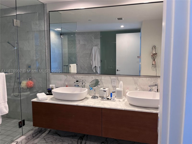 Condo for sale at Oceana Bal Harbour 301