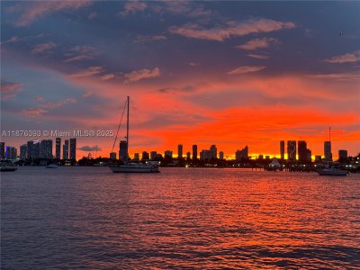 Comprar apartamento no Bayview Terrace 312