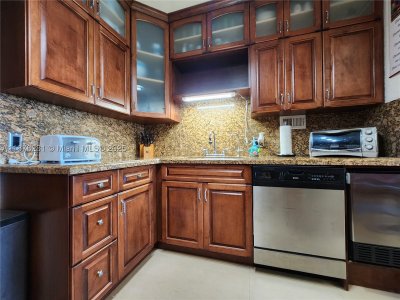 Aluguel de apartamento no Alexander Towers 1006