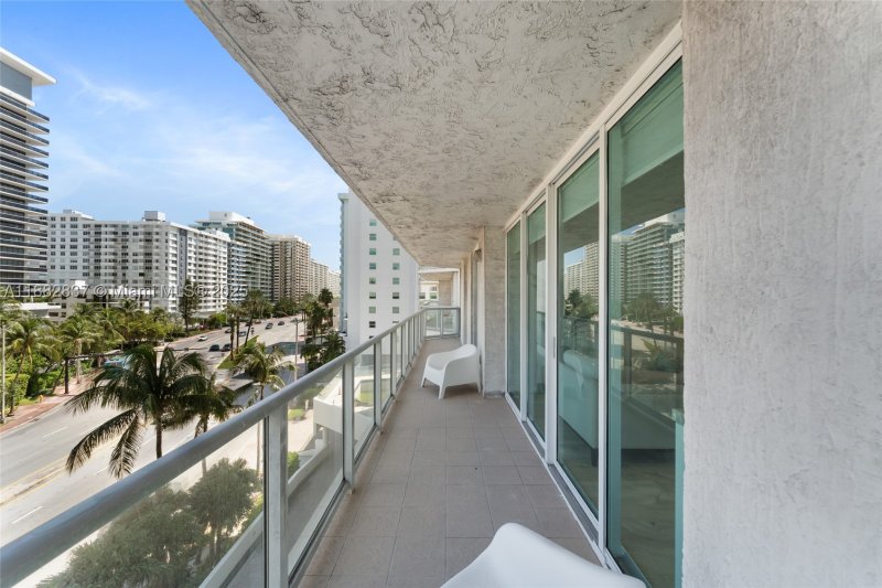 Apartment for rent at Grandview 604