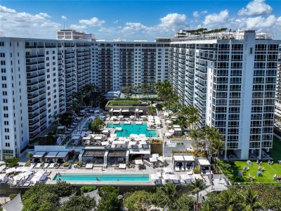 Alquiler de apartamento en Roney Palace 1015