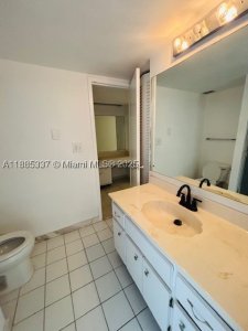 Comprar apartamento en Arlen Beach 709