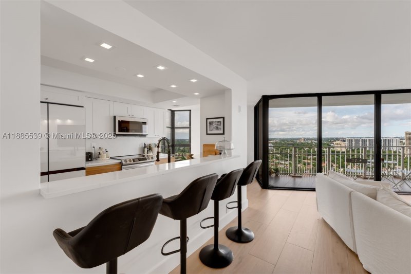 Condo for sale at Towers of Quayside 4 2211