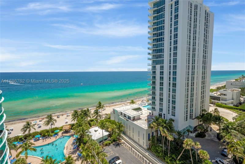 Condo for sale at Tides Hollywood Beach 14L