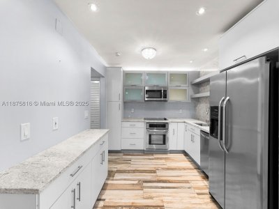 Comprar apartamento en Catania at Quadomain 307